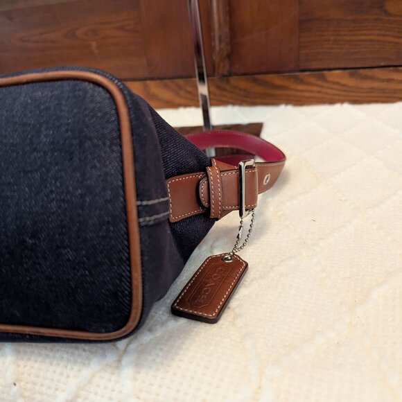 VINTAGE Coach Denim Shoulder Bag with Red Stripes And Brown Accents - Picture 7 of 11